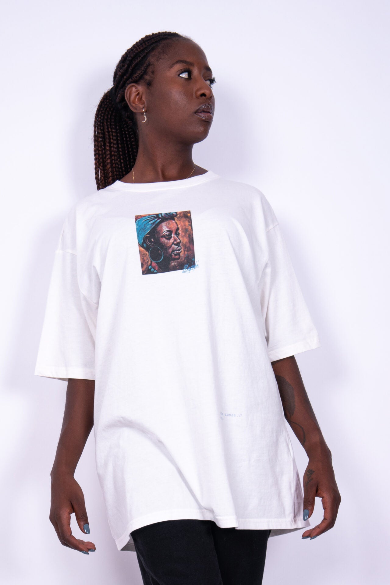 Oversize Shirt "Majeshi" Stonewashed White